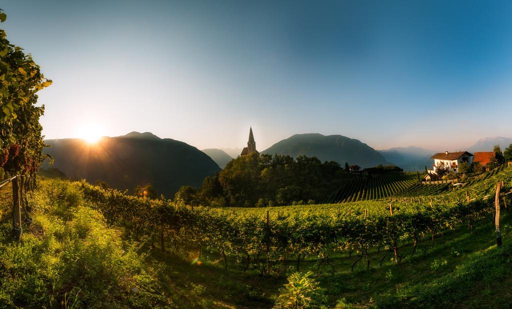 Tollhof Farm stay *